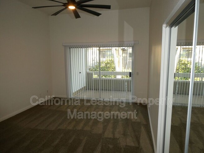 Building Photo - 23959 Arroyo Park Dr