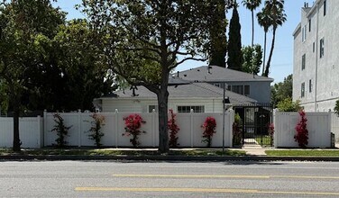 Building Photo - 14732 Burbank Blvd