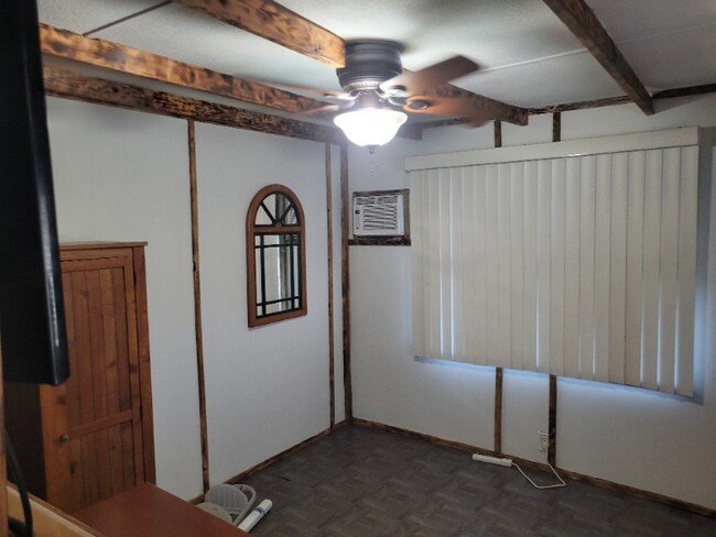 Foto del edificio - 001NW NE 48th Ct