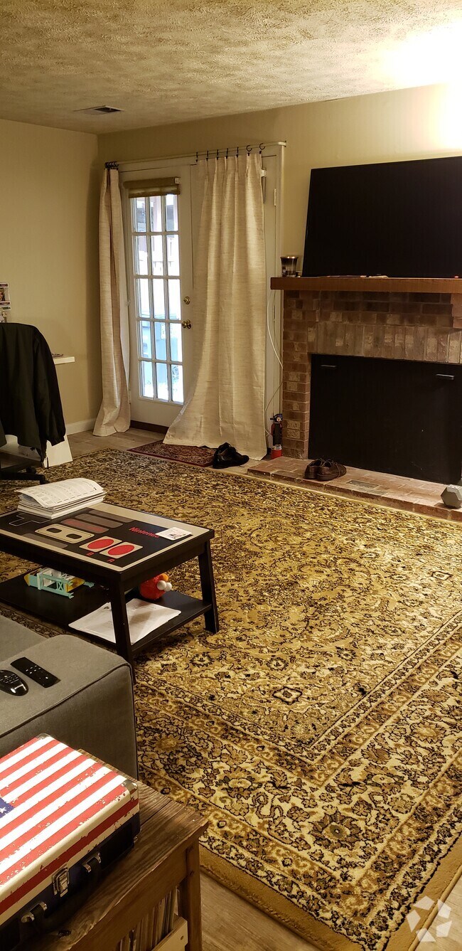 Apartments under 1,400 in Burke VA 3 Rentals