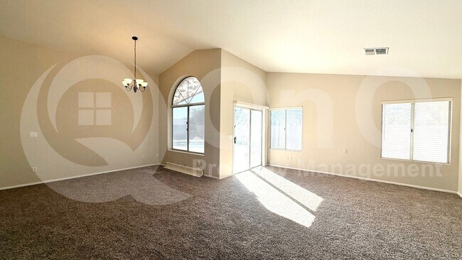 Building Photo - 14629 S 43rd Pl