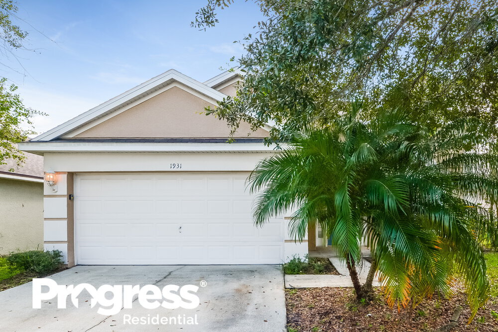 Foto principal - 1931 Colonial Woods Blvd
