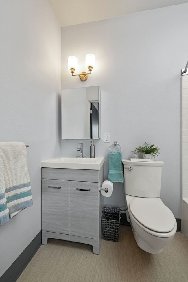 Foto del edificio - Available NOW!  1 bed 1 bath apartment