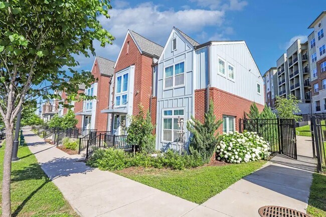 Foto del edificio - 607 Lenore St