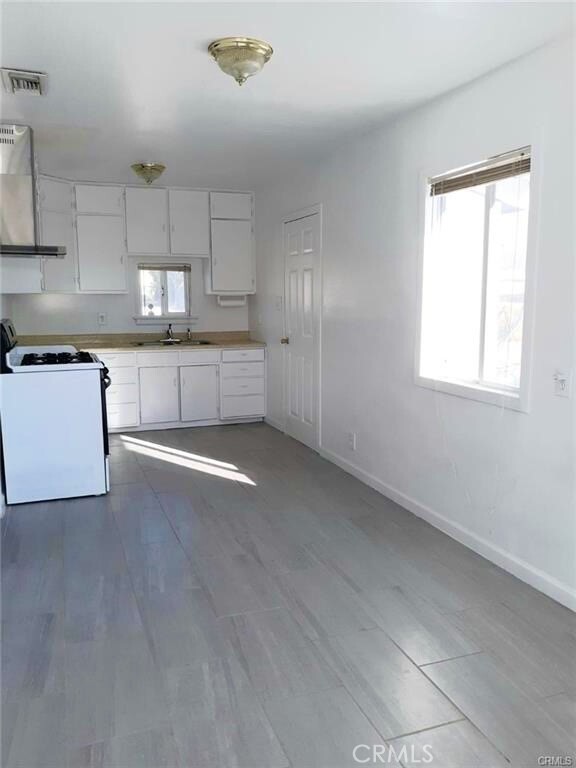 Building Photo - 29286 CA-58