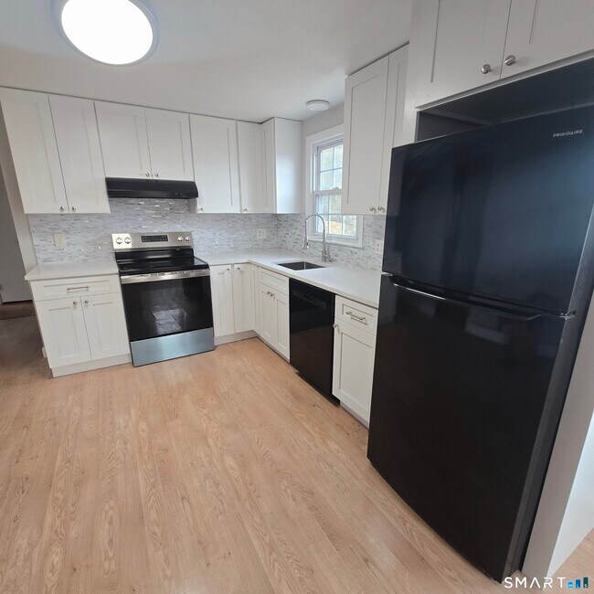 Foto del edificio - 26 Tifton Rd