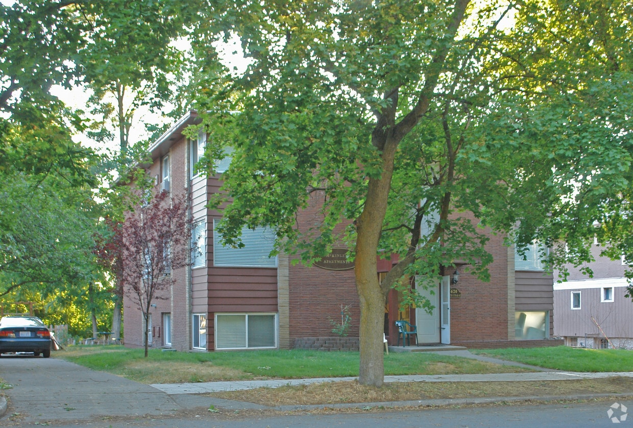 Primary Photo - 620 S Cedar St
