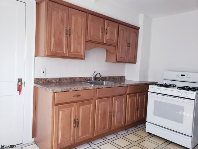 Foto del edificio - 172 Summit Ave