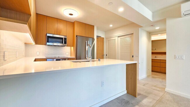 Building Photo - Unfurnished 1 bed / 1 bath / 1 parking at Sky Ala Moana
