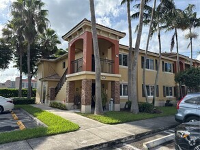 Building Photo - 970 NE 33rd Terrace