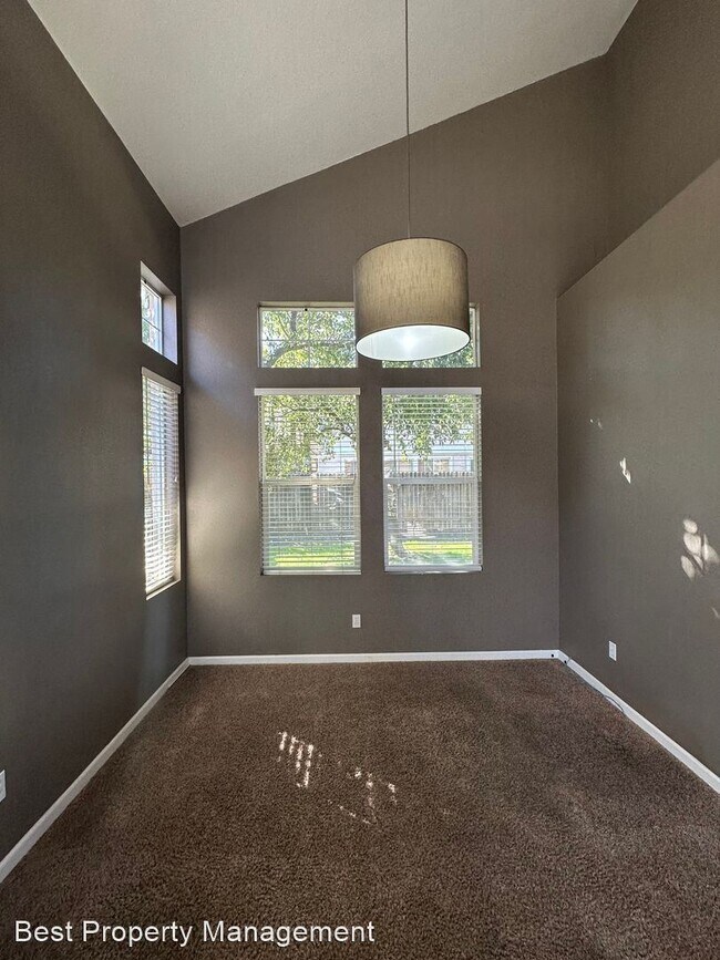 Building Photo - 4 br, 3 bath House - 1259 Elberta Parkway