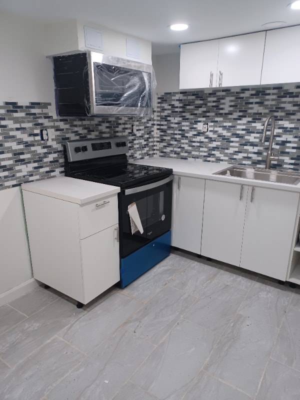 Photo - 532 Main St Apartment