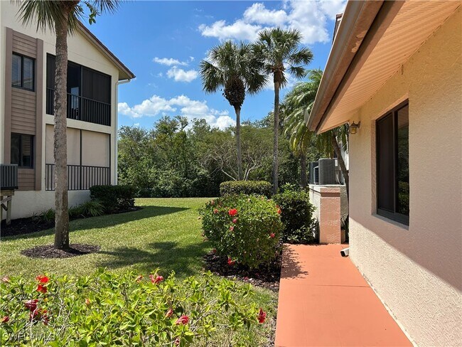 Foto del edificio - 16540 Heron Coach Way