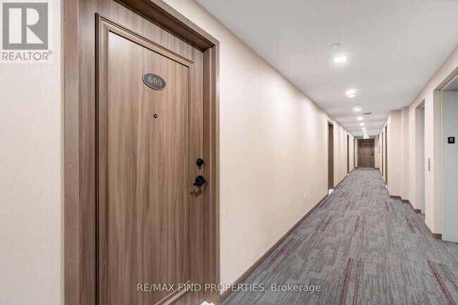 Photo du bâtiment - 3421 Sheppard Ave E