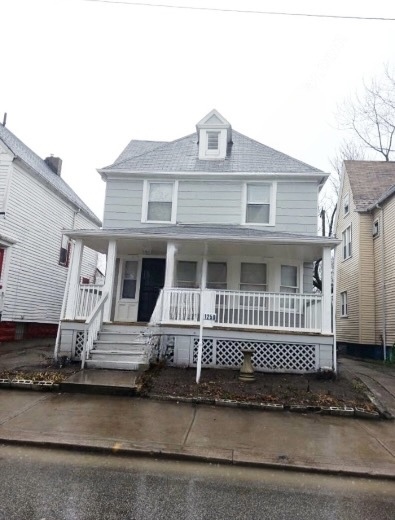 Building Photo - 1250 E 82nd St