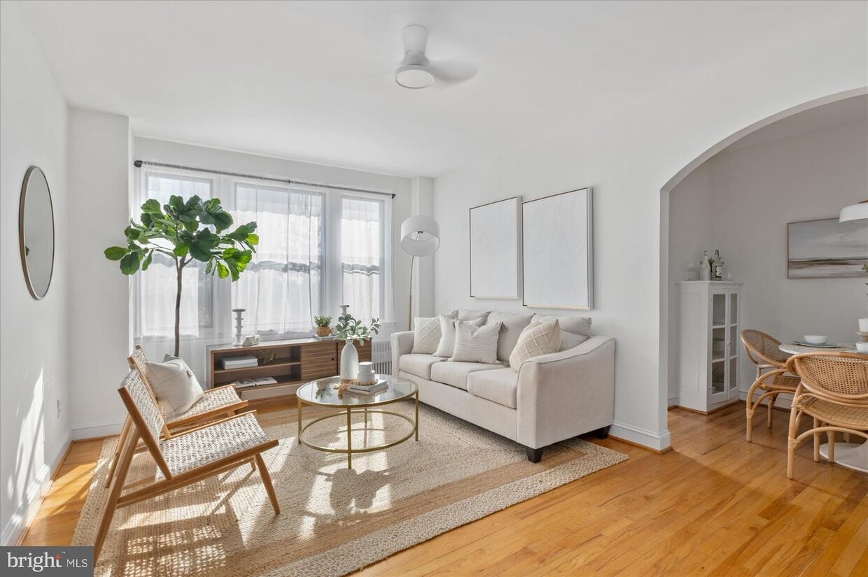 Primary Photo - 1365 Kennedy St NW