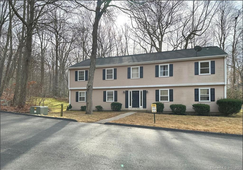 70 Pond Meadow Rd Unit 19, Essex, CT 06442 Room for Rent in Essex, CT