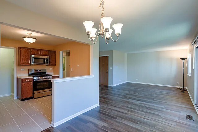 Foto del edificio - 603 Berkley Ct