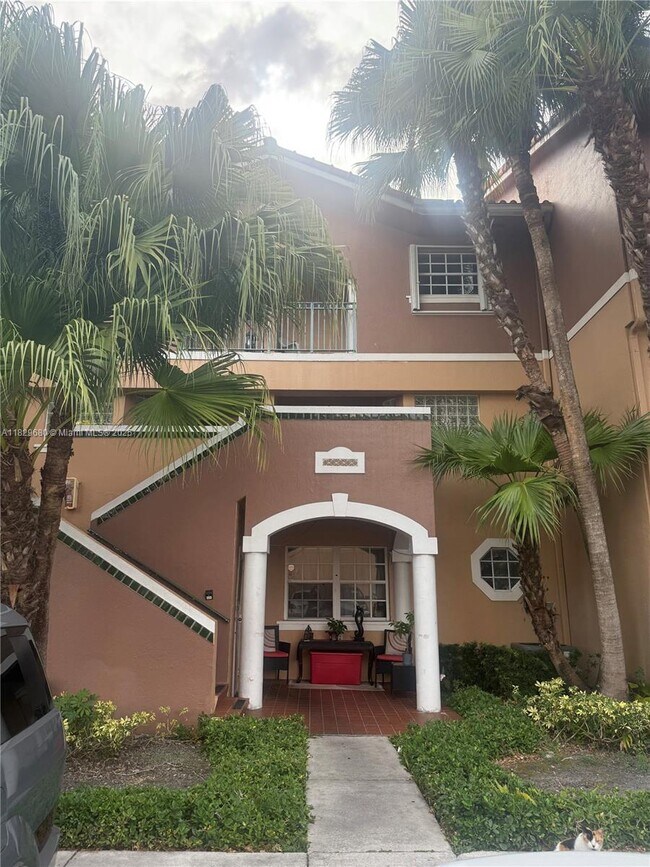 Building Photo - 10010 Hammocks Blvd