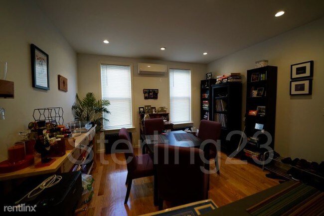 Building Photo - 34-37-37 34th St