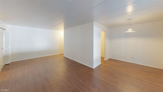 Foto del edificio - 772 Green Rd