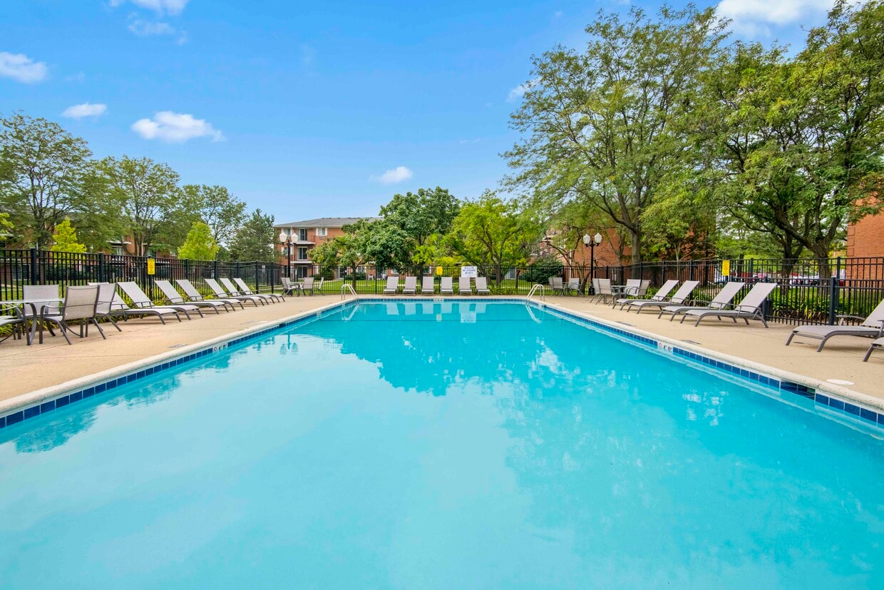 Lakehaven Apartments Apartments in Carol Stream, IL