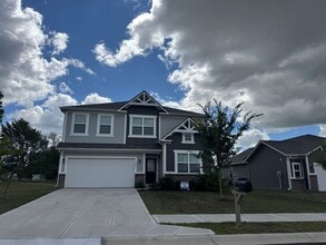 Building Photo - 6909 Wolf Crk Ct
