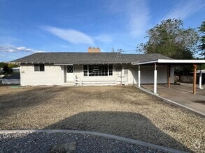Building Photo - 3211 Burch Mountain Rd