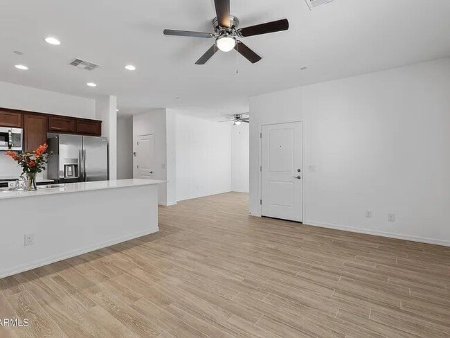 Building Photo - 15636 N 29th St