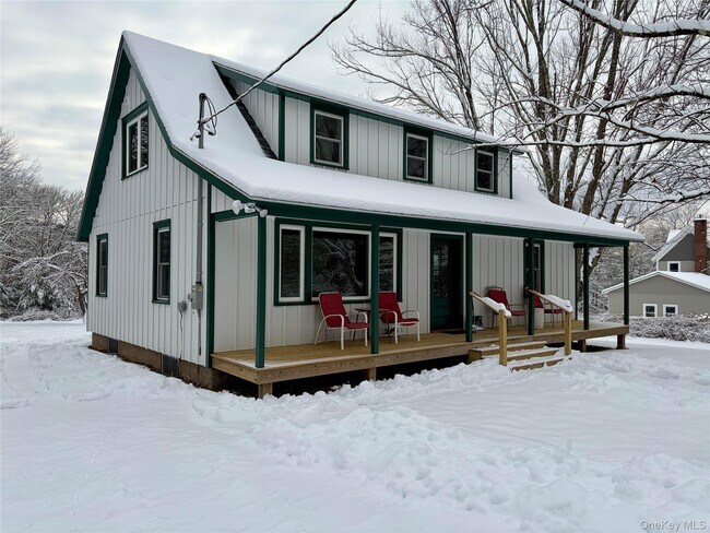 Foto del edificio - 156 Bloom Rd