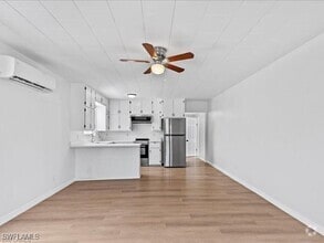 Building Photo - 8025 Roy Dr