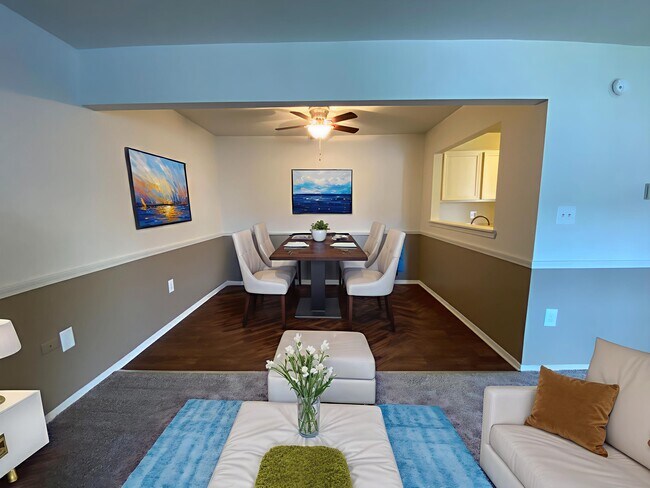 Foto del edificio - Waters Edge Estates