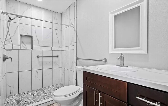 Foto del edificio - 1149 W Ave H-11