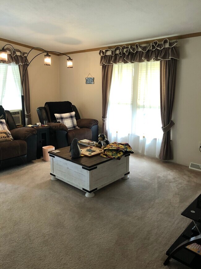 Foto del edificio - 24 Stoneridge Ln