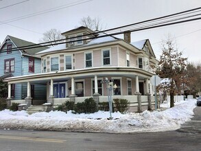 Building Photo - 255 Stockton St