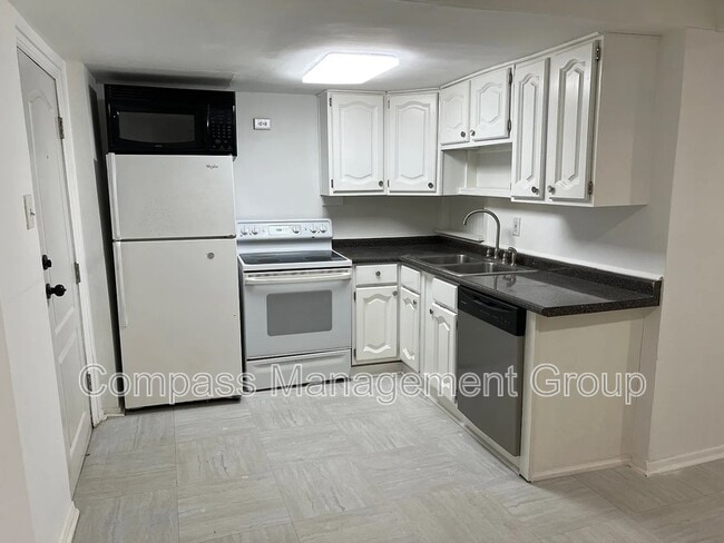 Building Photo - 3121 Conner Dr