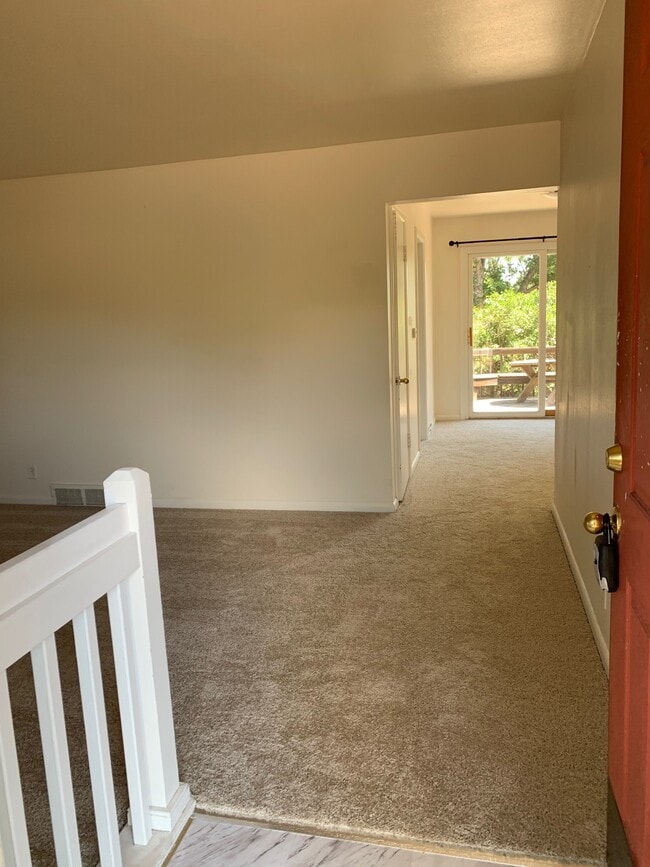 Photo - 60 S Lashley Ln House