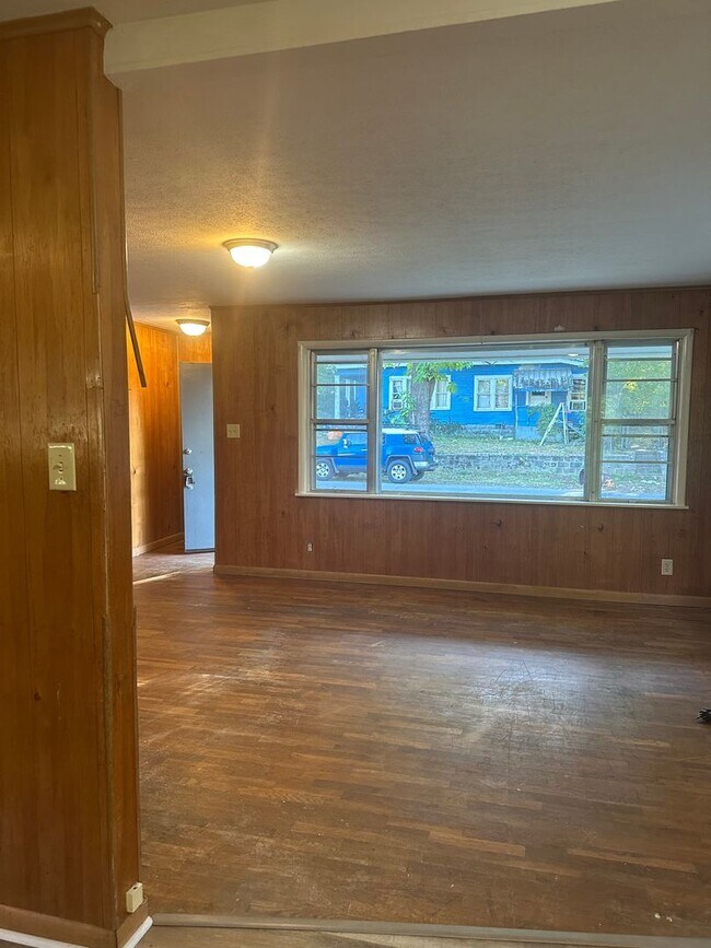 Foto del edificio - $1,200 Move in special