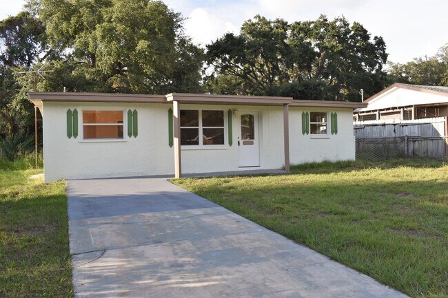 Building Photo - Great Neighborhood!