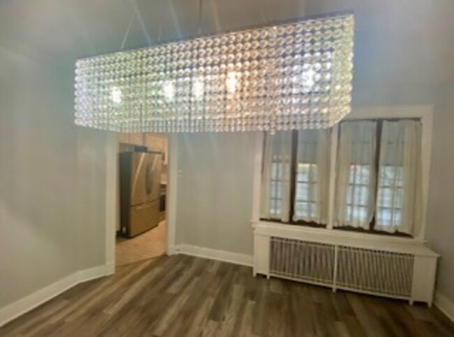 Building Photo - 839 Eldora Pl