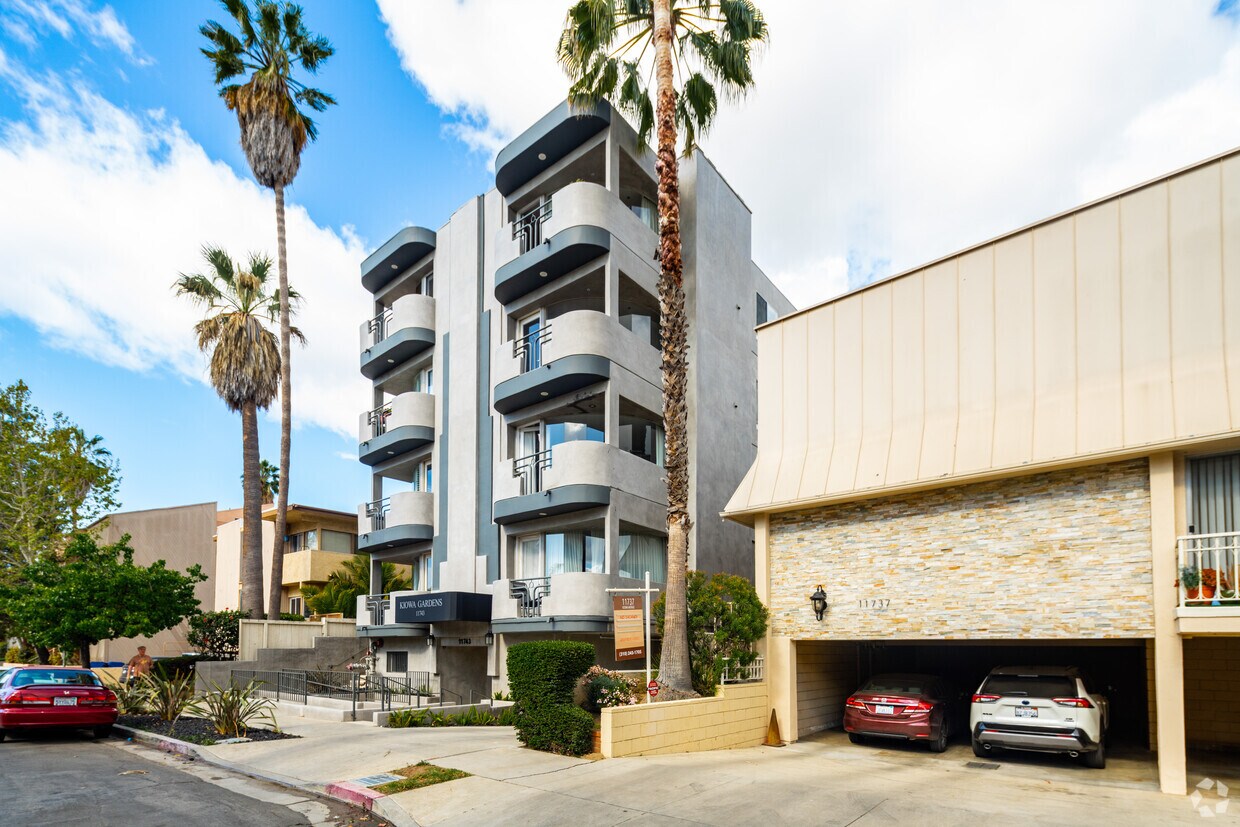 Primaria - 11743 Kiowa Ave