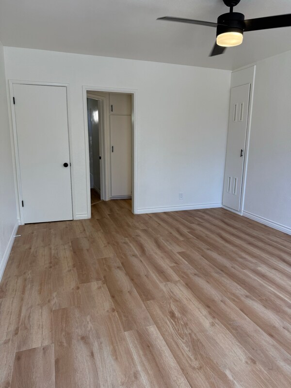 Foto del edificio - 2743 James M Wood Blvd