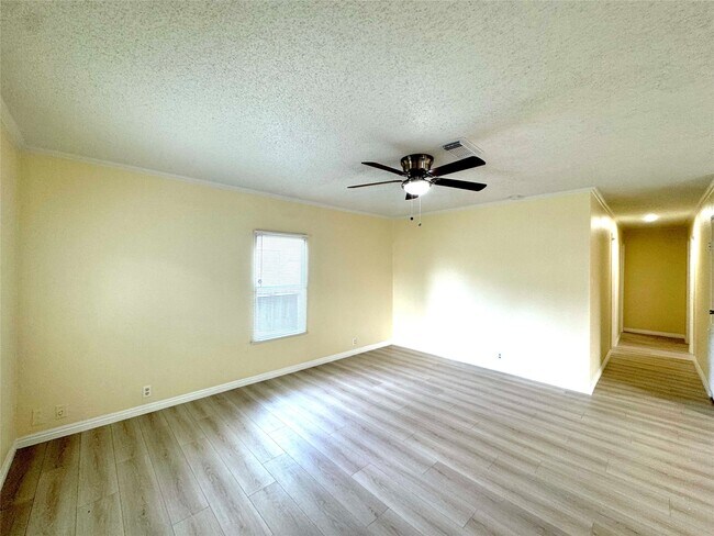 Foto del edificio - 11730 Greenglen Dr