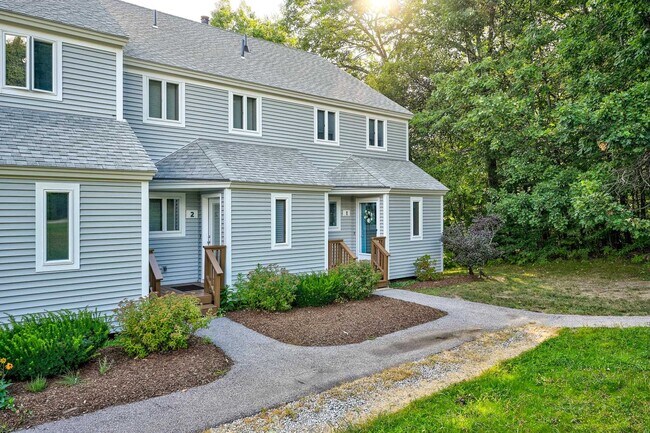 Foto del edificio - 2 Partridge Woods Rd