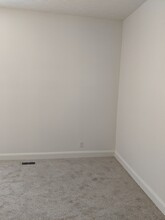 Building Photo - 1033 Euclid Ave