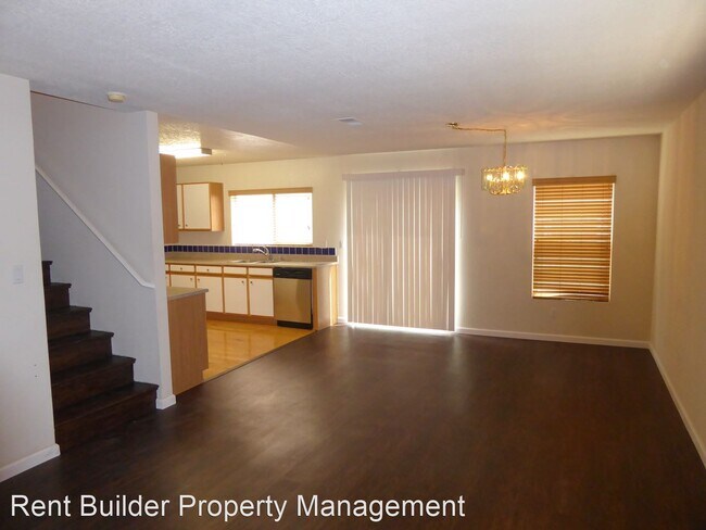 Building Photo - 3 br, 2.5 bath House - 3209 Moab Ln. NE