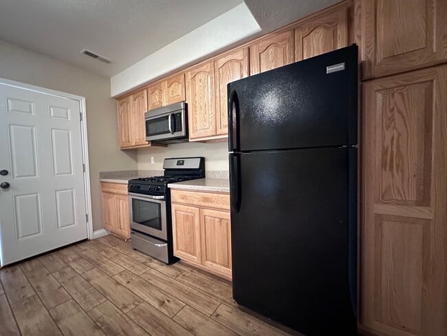 Building Photo - 1 Bedroom 1 Bath ADU in Gresham!