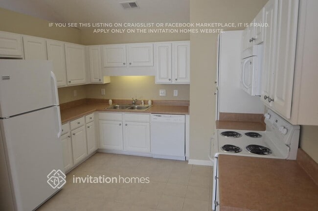 Building Photo - 3935 Creekside Ct