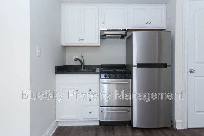 Building Photo - 253 Stribling Ave