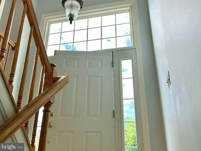 Building Photo - 8807 Briarcliff Ln